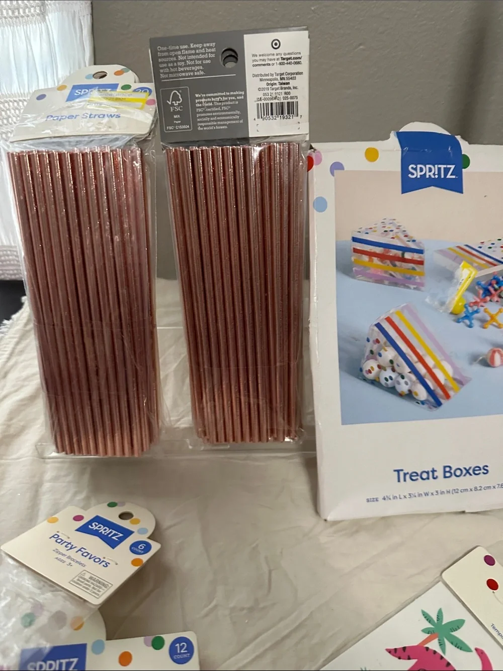 Spritz Colorful Party Favor Kit - Pink, Yellow, Red, Blue, Green, Purple NWT